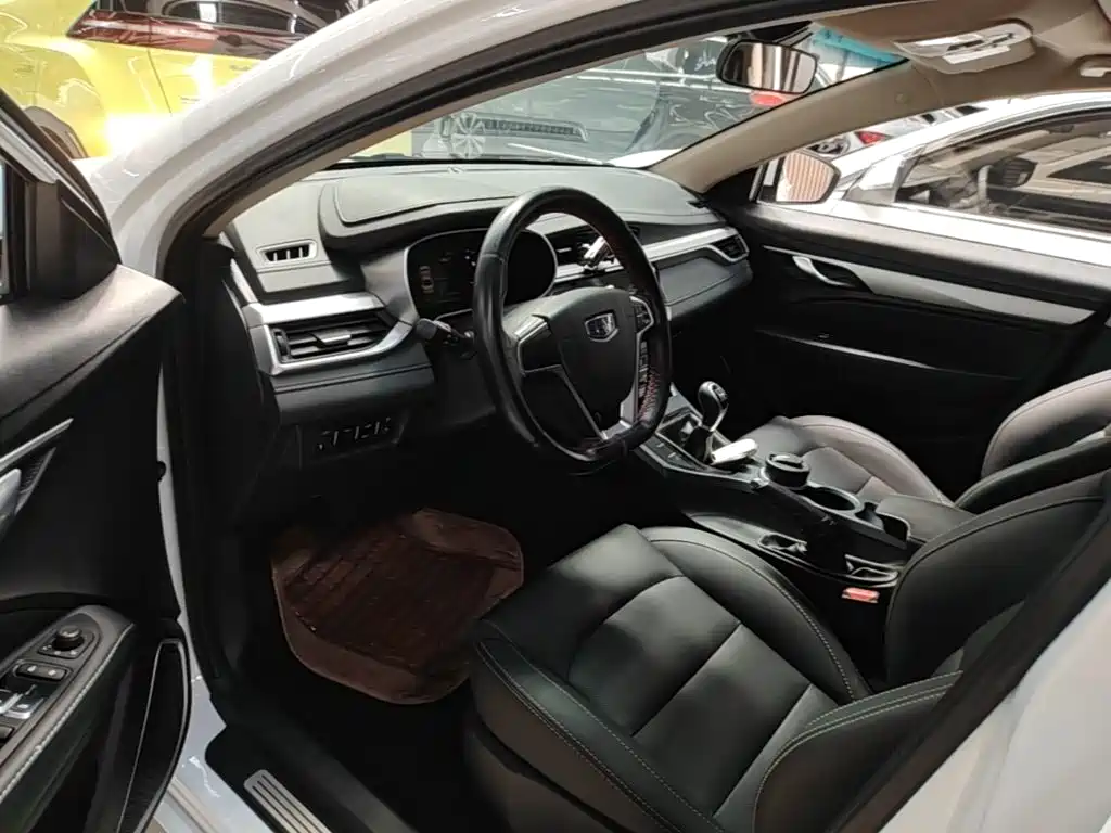 Geely Emgrand — миниатюра 15