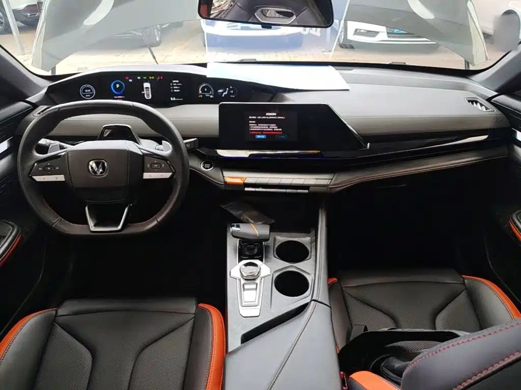 Changan UNI-V — миниатюра 10