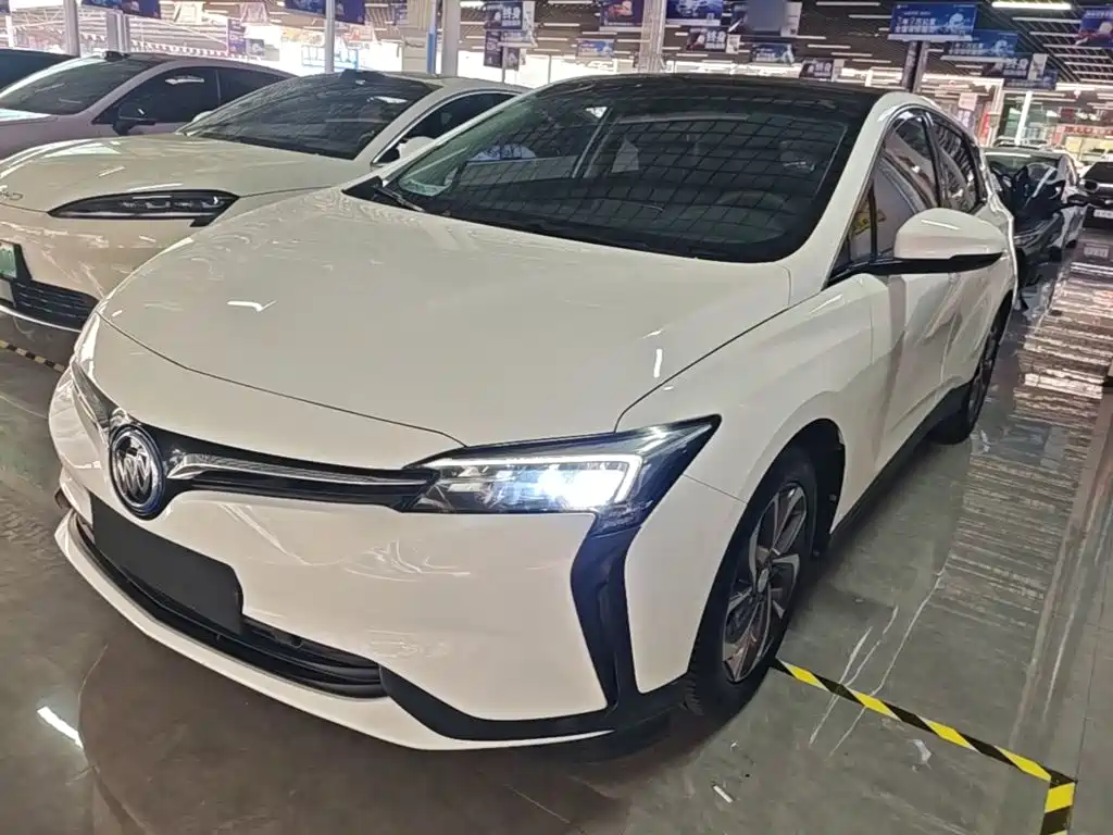 Buick Velite 6