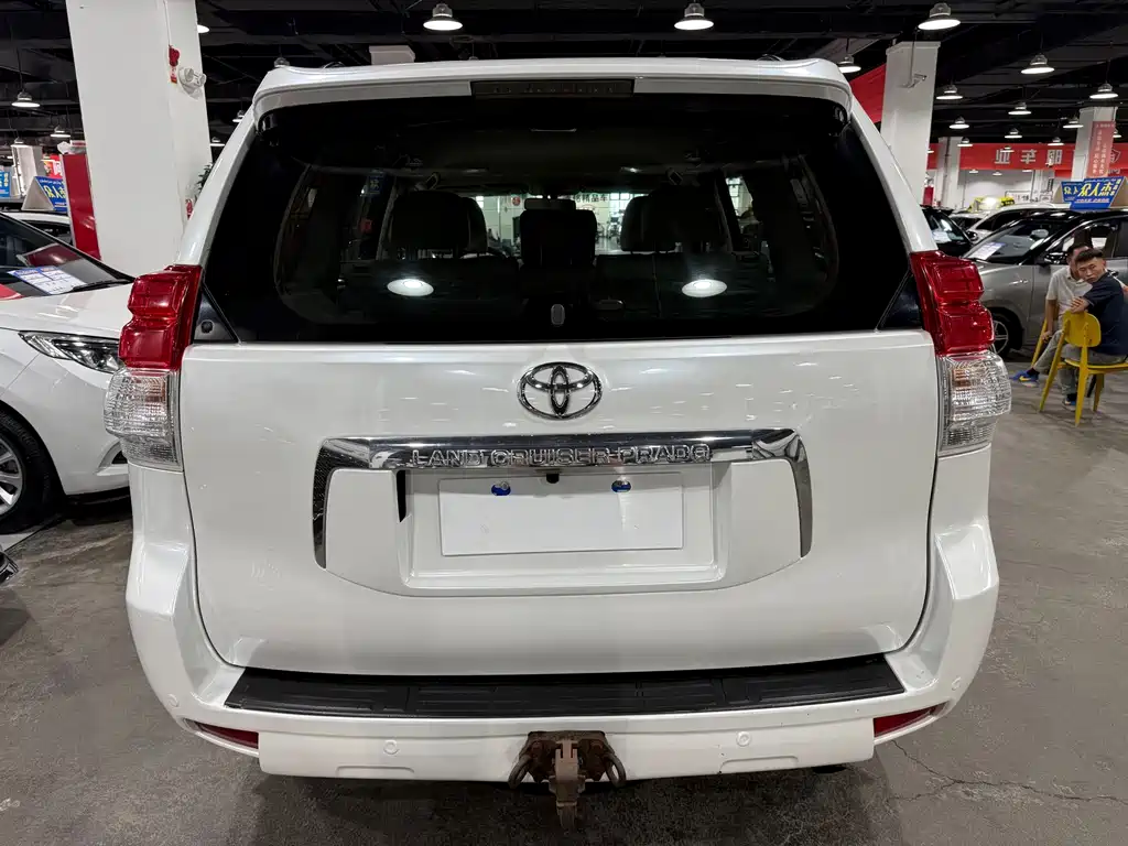 Toyota Prado (Import) — миниатюра 6