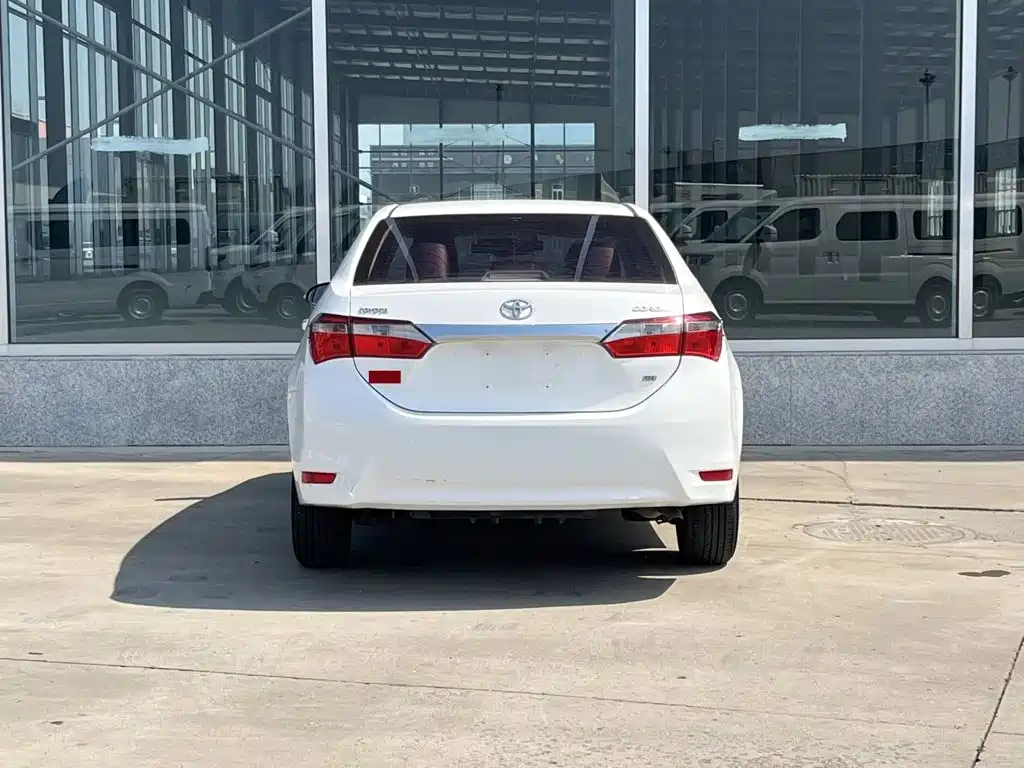 Toyota Corolla — миниатюра 5