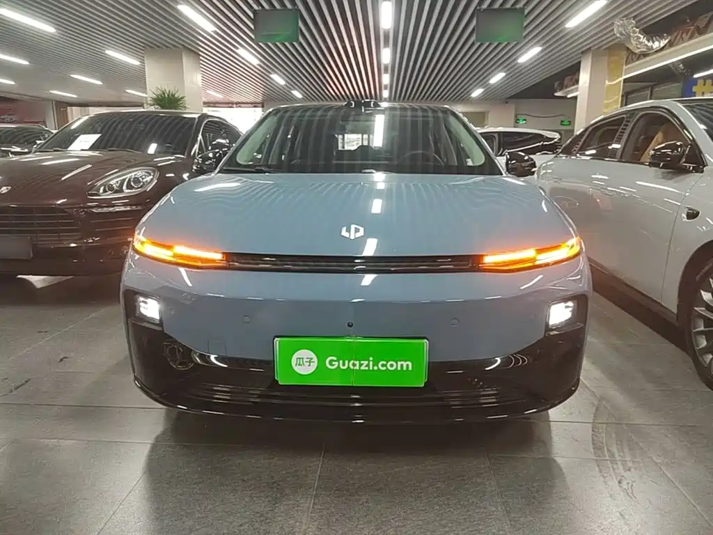 Leapmotor Leapmotor B01 — миниатюра 3