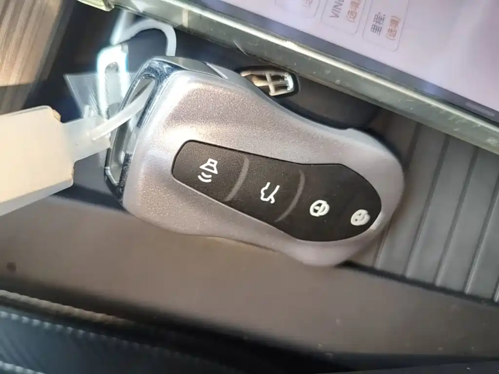 Geely Boyue — миниатюра 9