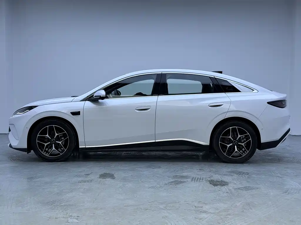 BYD SEAL 06 NEW ENERGY