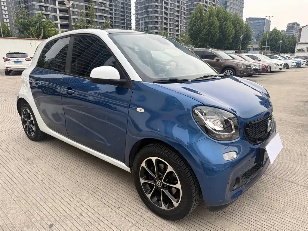 smart Smart Forfour — миниатюра 2