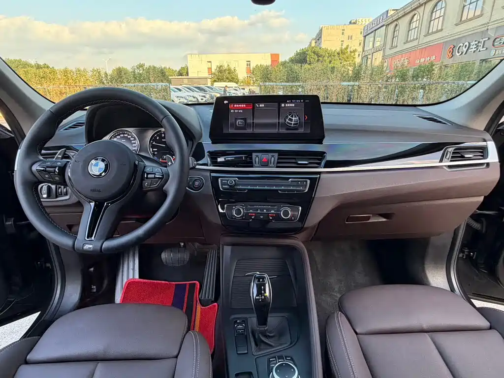 BMW X1 — миниатюра 11