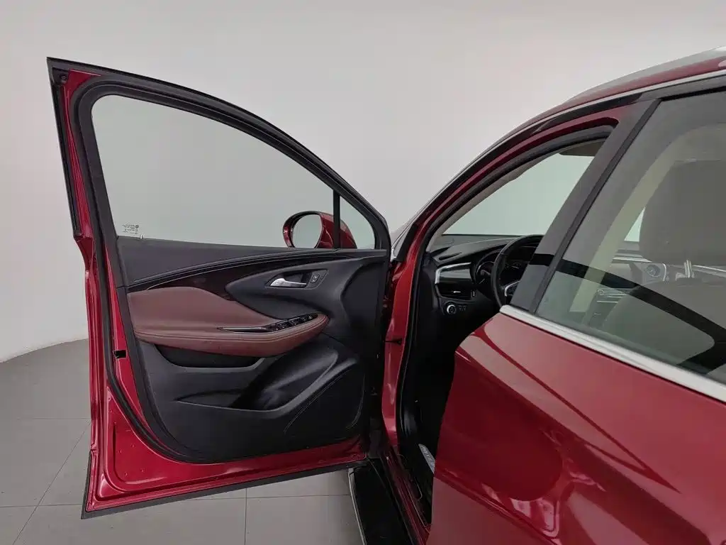 Buick Envision Plus — миниатюра 8