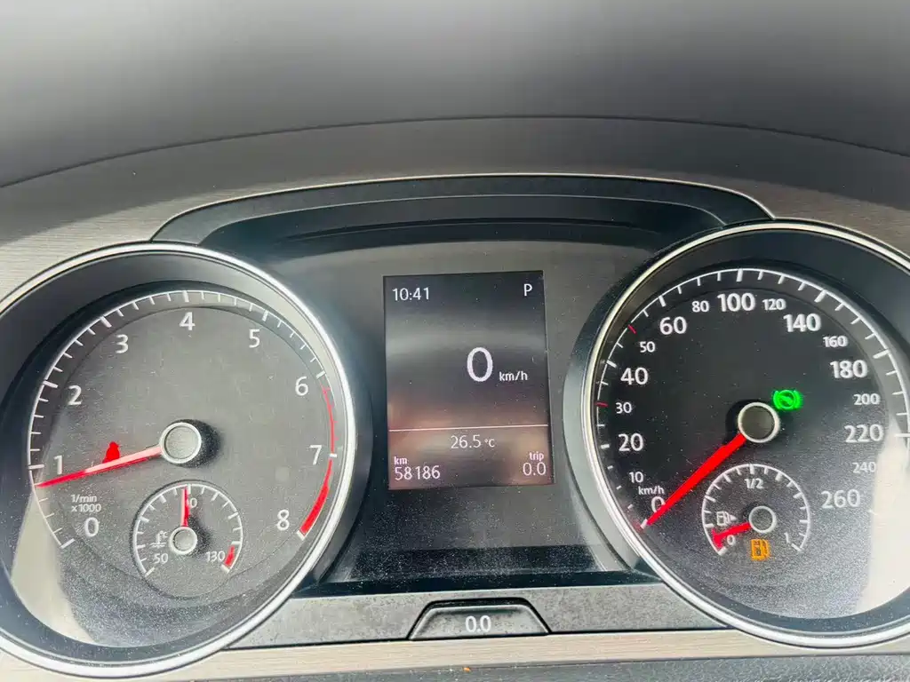 Volkswagen Golf — миниатюра 12