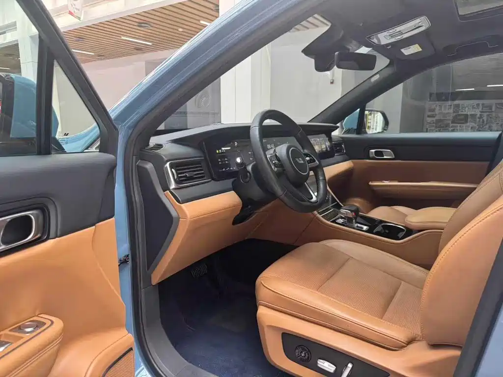 Li Auto ONE 2021 6 мест