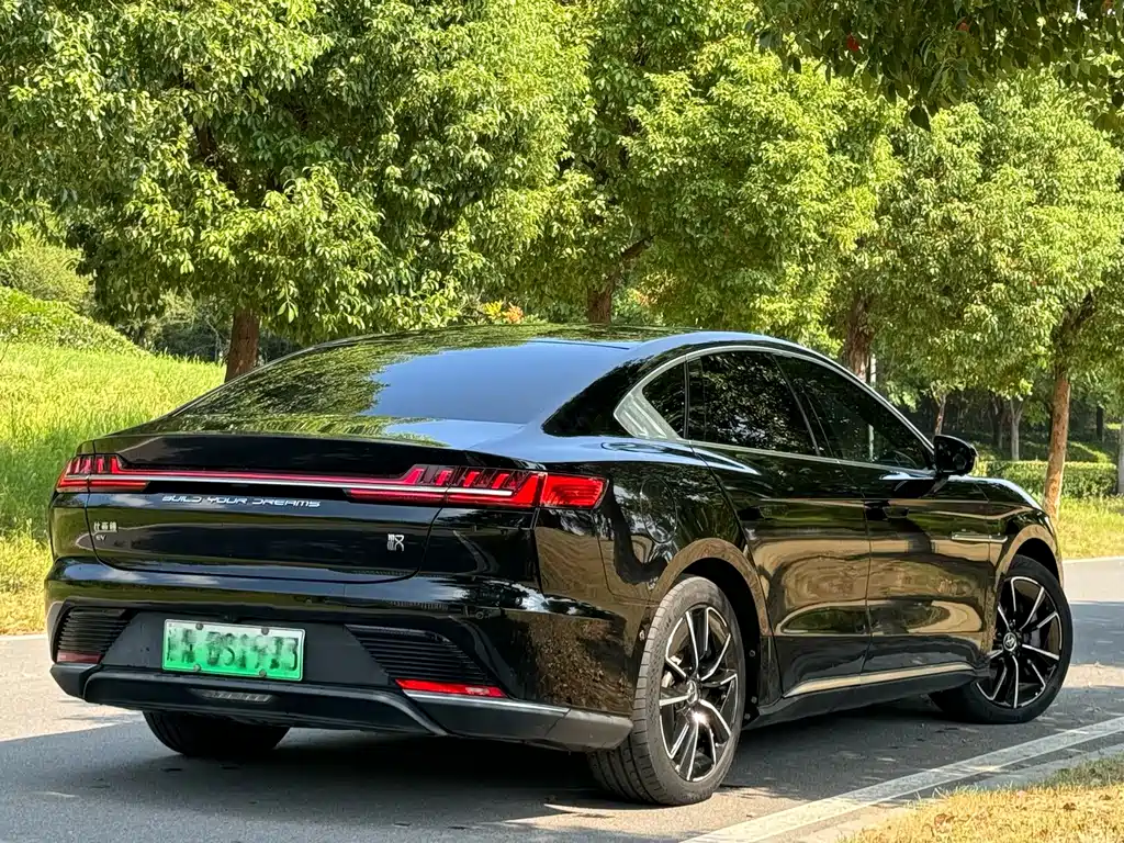 BYD Han — миниатюра 3
