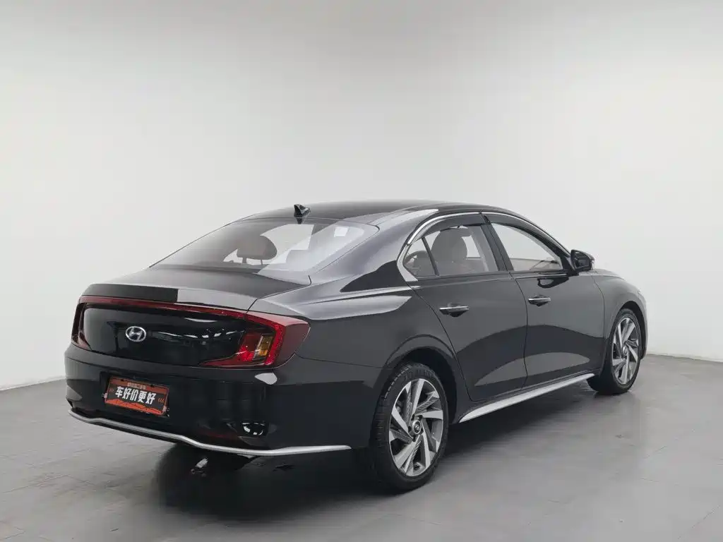 Hyundai Mistra — миниатюра 2
