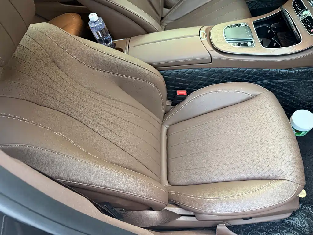 Mercedes-Benz E-Class — миниатюра 15