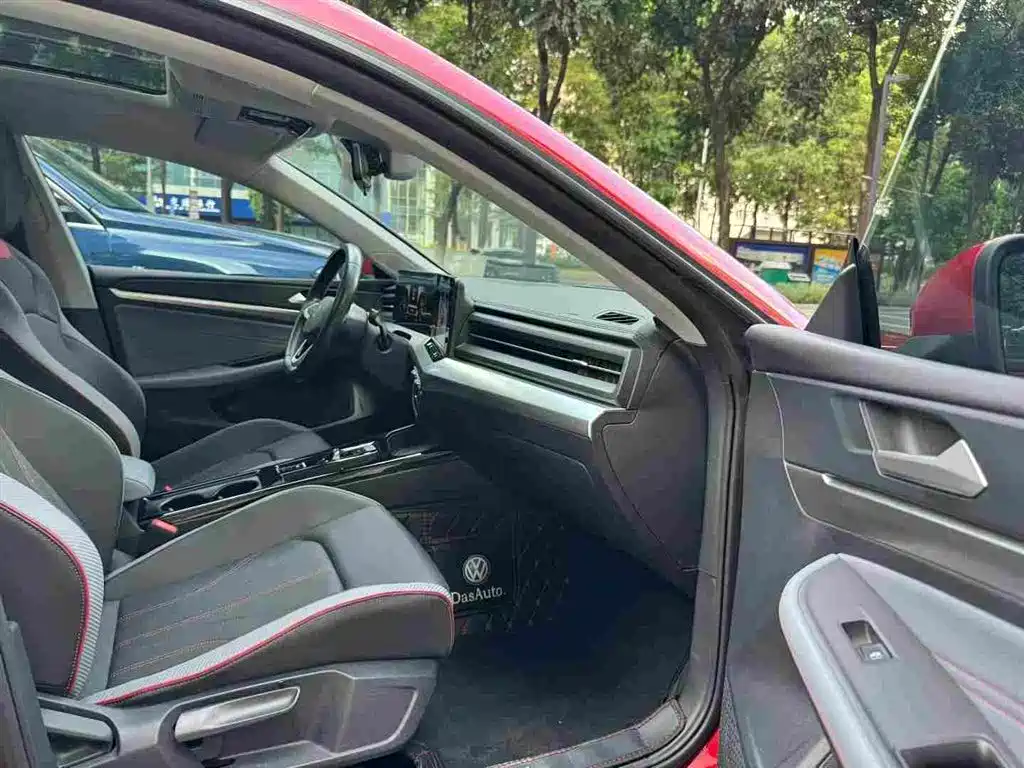 Volkswagen Lamando — миниатюра 8