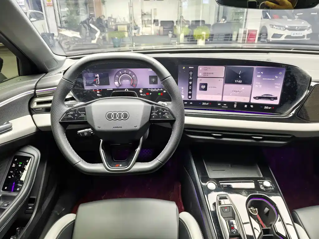 Audi A5L — миниатюра 7