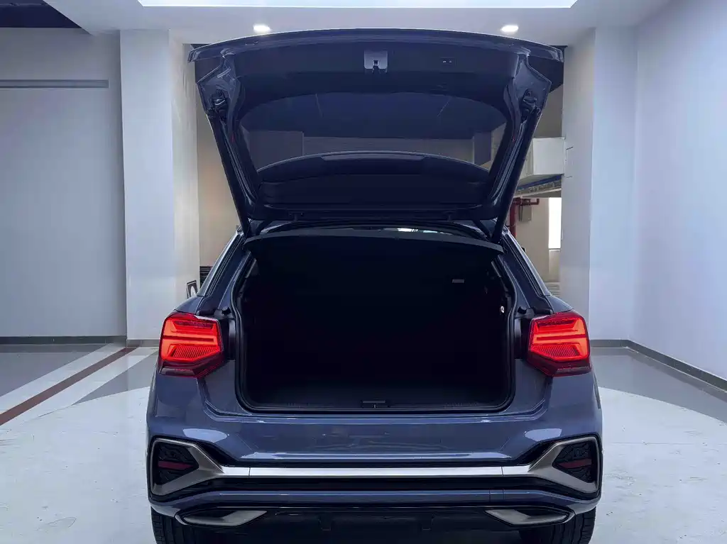 Audi Q2L — миниатюра 19