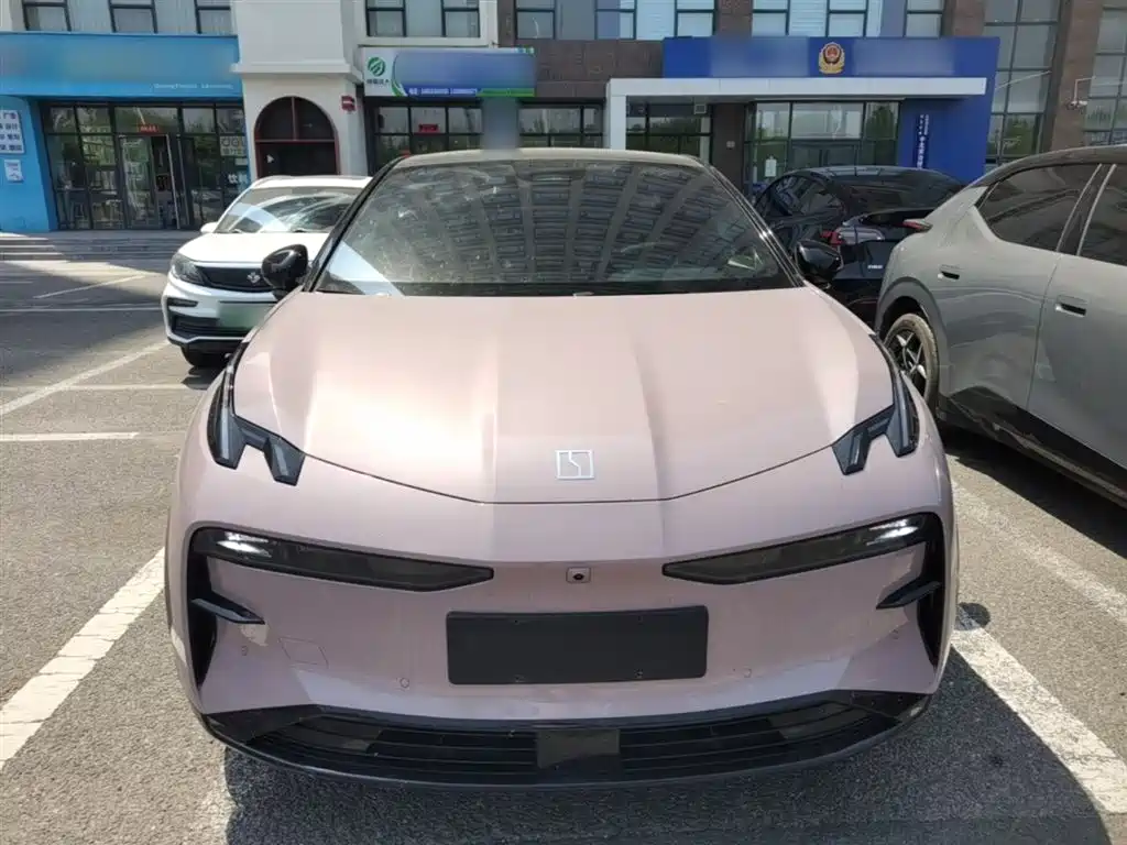 Zeekr X 2025 мест