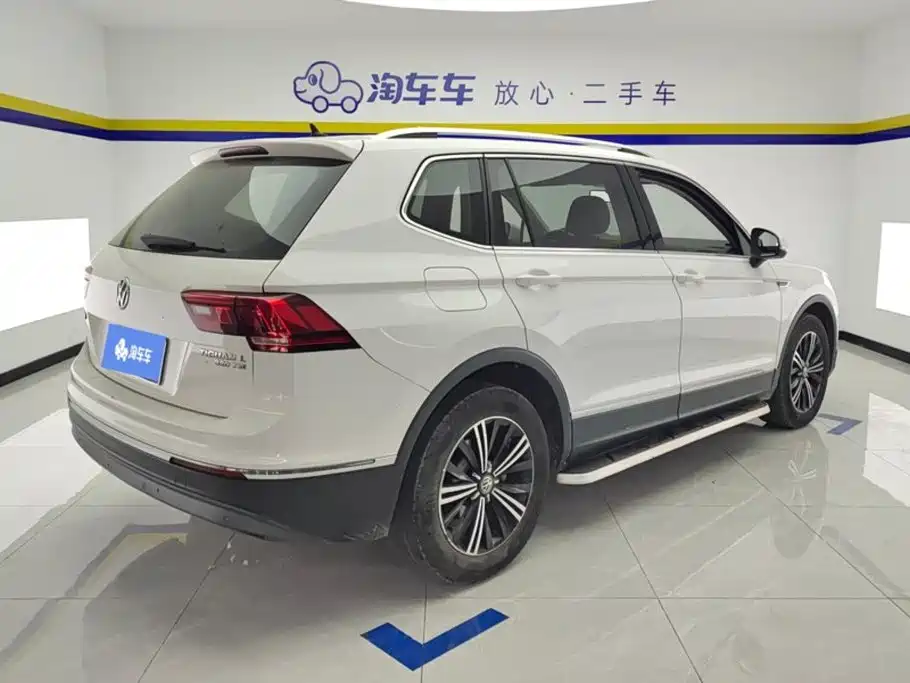 Volkswagen Tiguan L — миниатюра 3