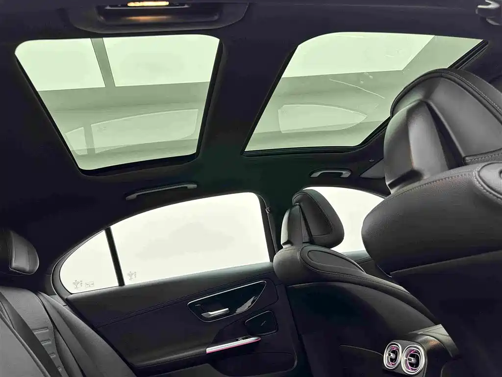 Mercedes-Benz C-Class — миниатюра 21