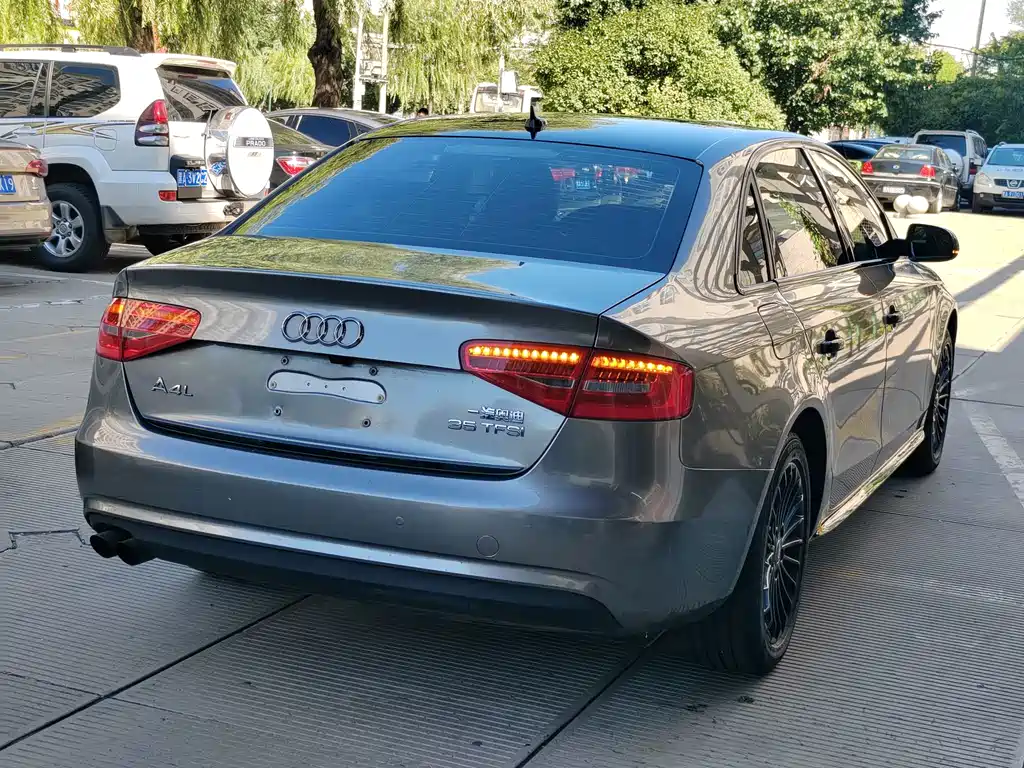 Audi A4L — миниатюра 6
