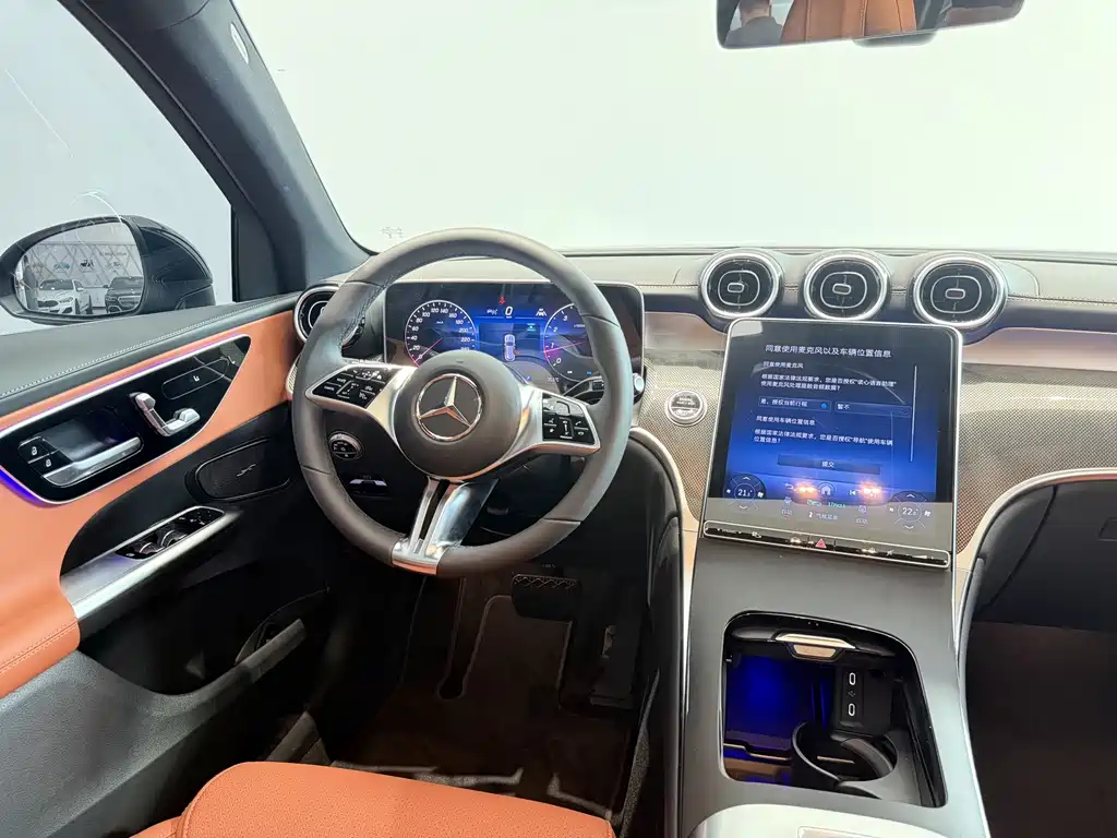 Mercedes-Benz GLC — миниатюра 12