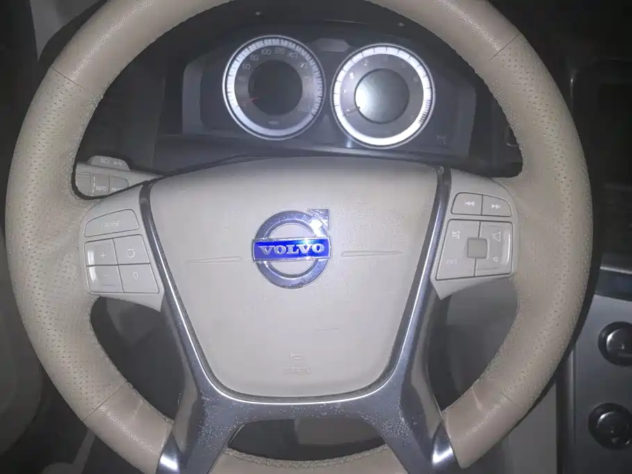 Volvo XC60 (Import) — миниатюра 15
