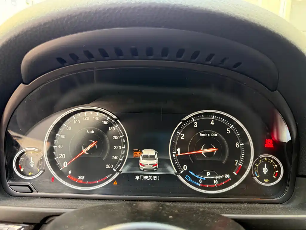 BMW 5 Series — миниатюра 10