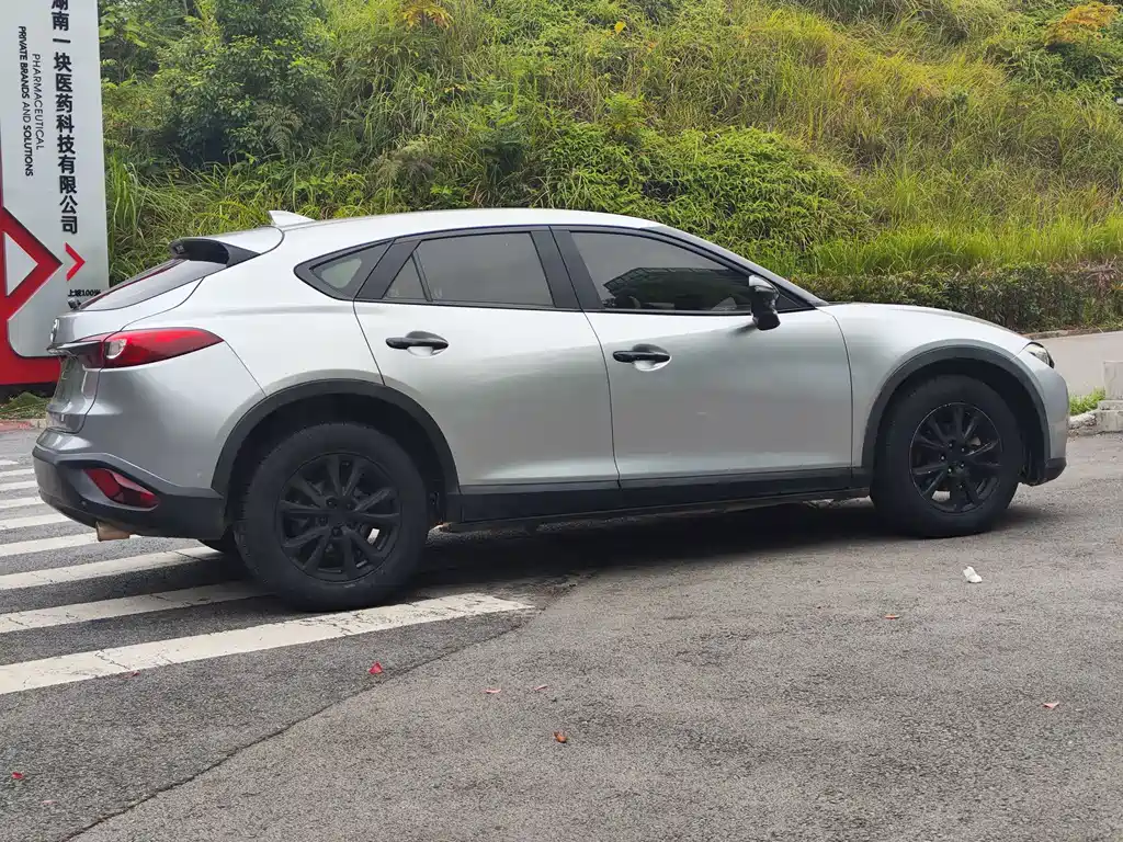 MAZDA CX 4