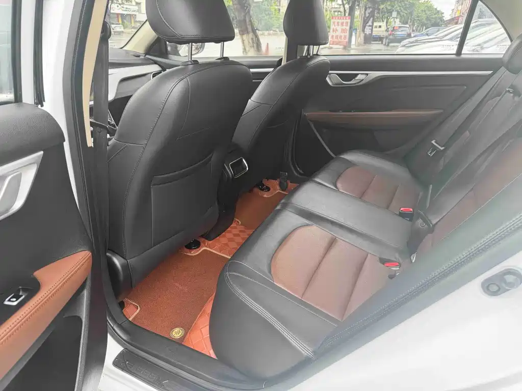 Geely Vision — миниатюра 7