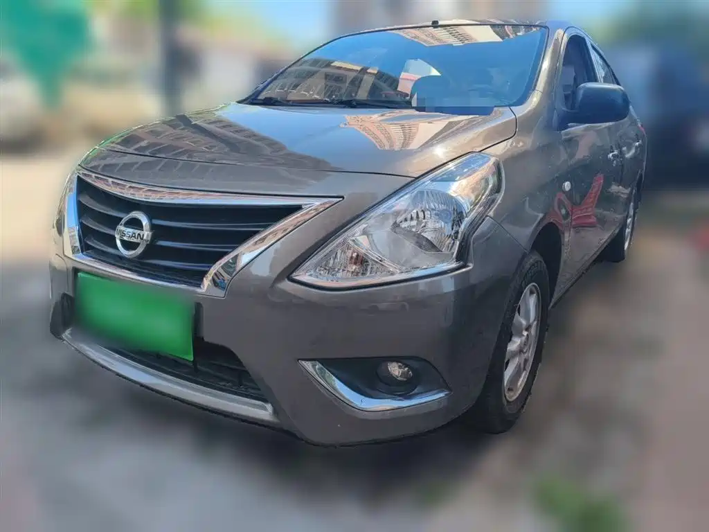 Купить Nissan Sunny