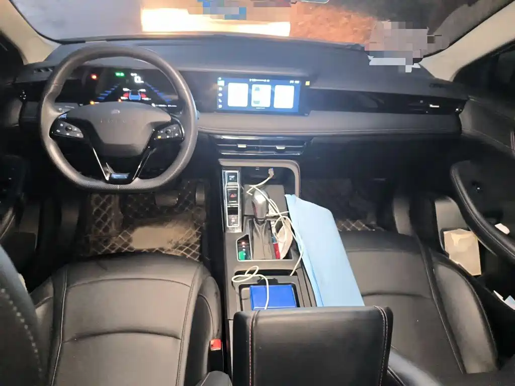 Roewe i5 — миниатюра 13