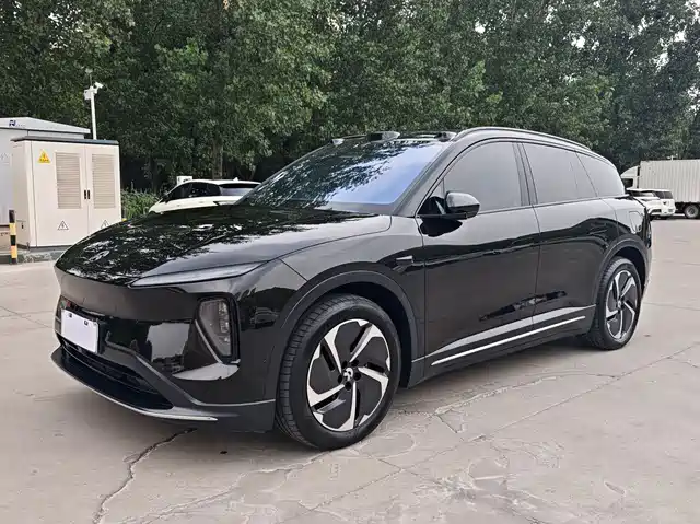 2024 Nio ES6