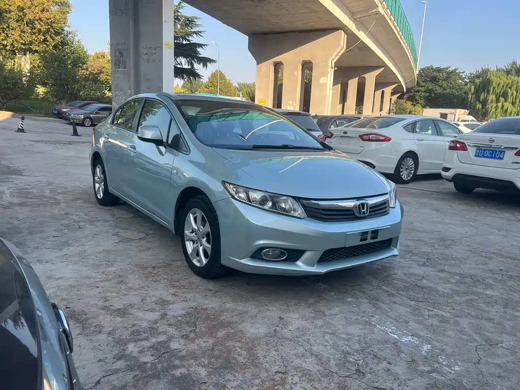 Honda Civic — миниатюра 3