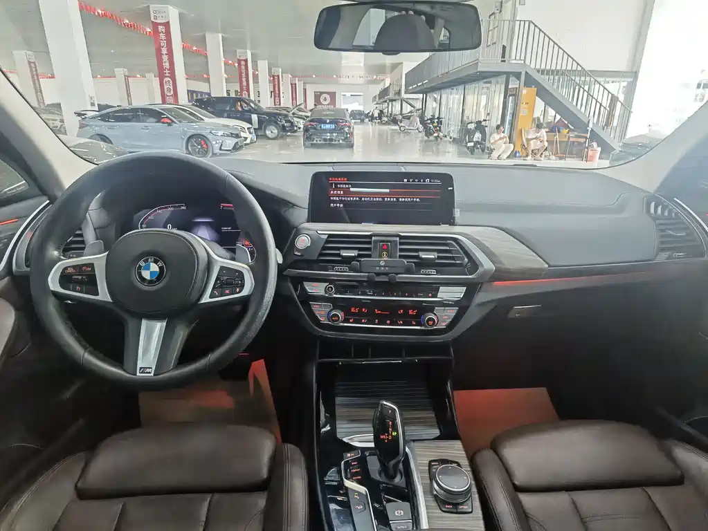 BMW X3 — миниатюра 13