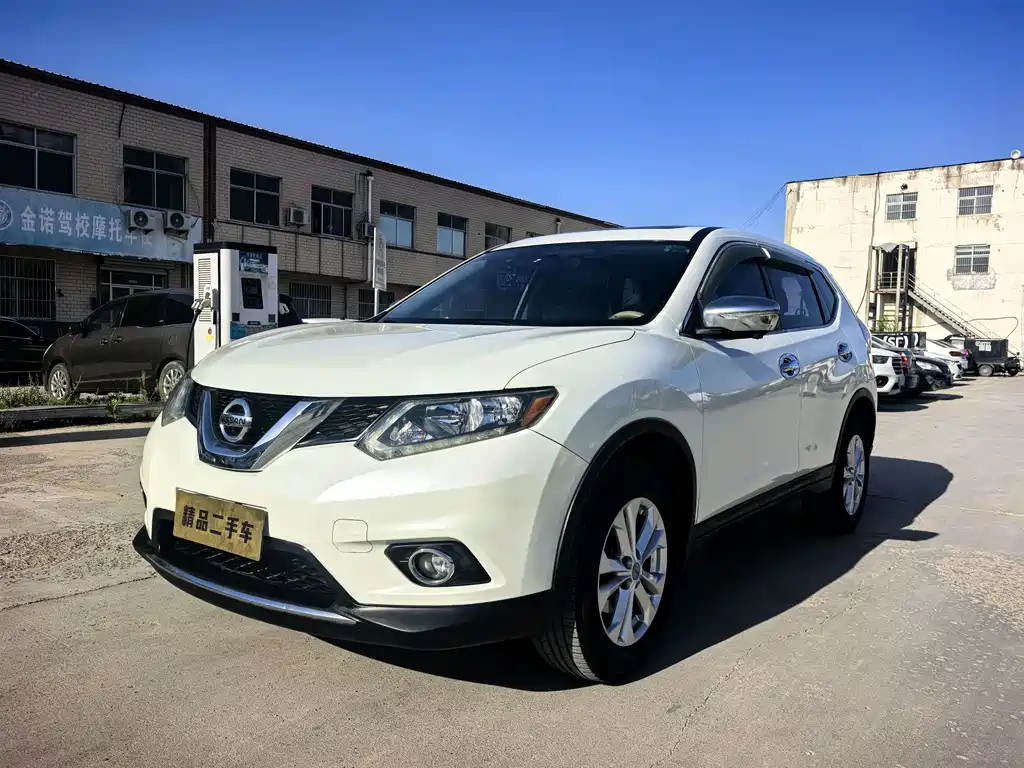 Nissan X-Trail 2014