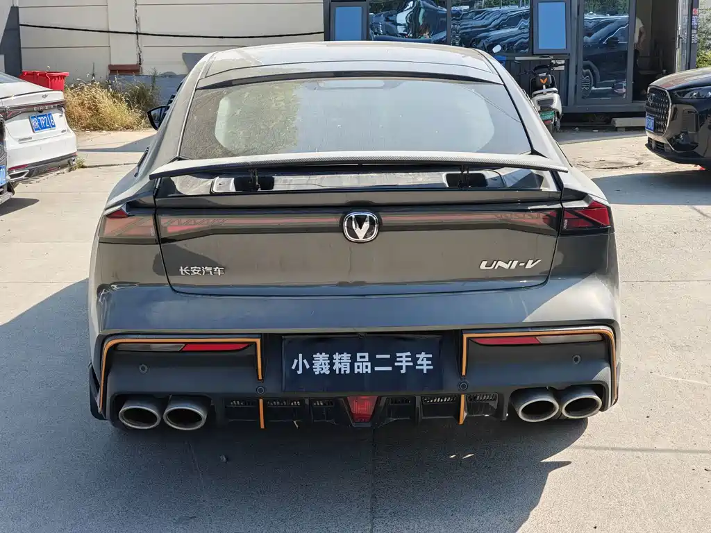 Changan UNI-V — миниатюра 8