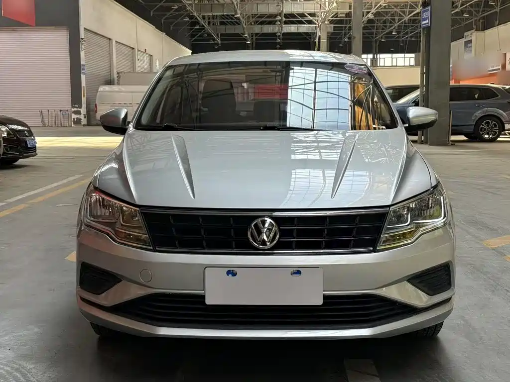 Volkswagen Jetta — миниатюра 3