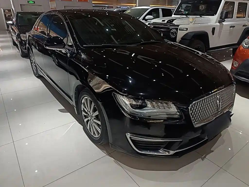 Lincoln MKZ — миниатюра 4