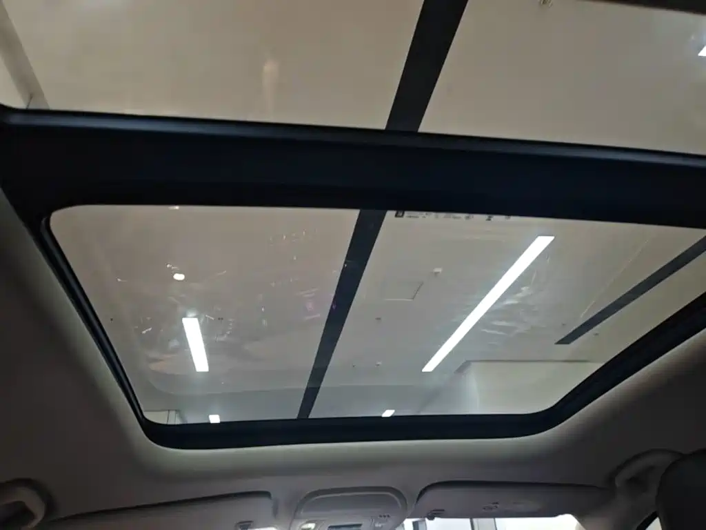Buick Envision Plus — миниатюра 18