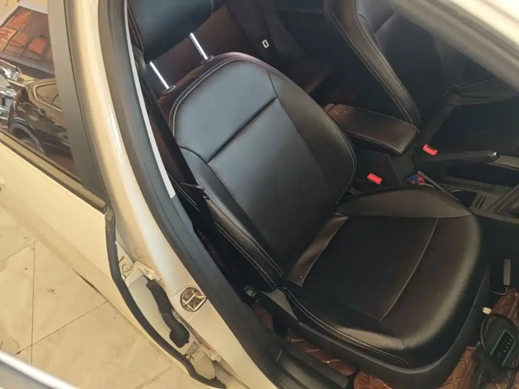 Volkswagen Lavida — миниатюра 25