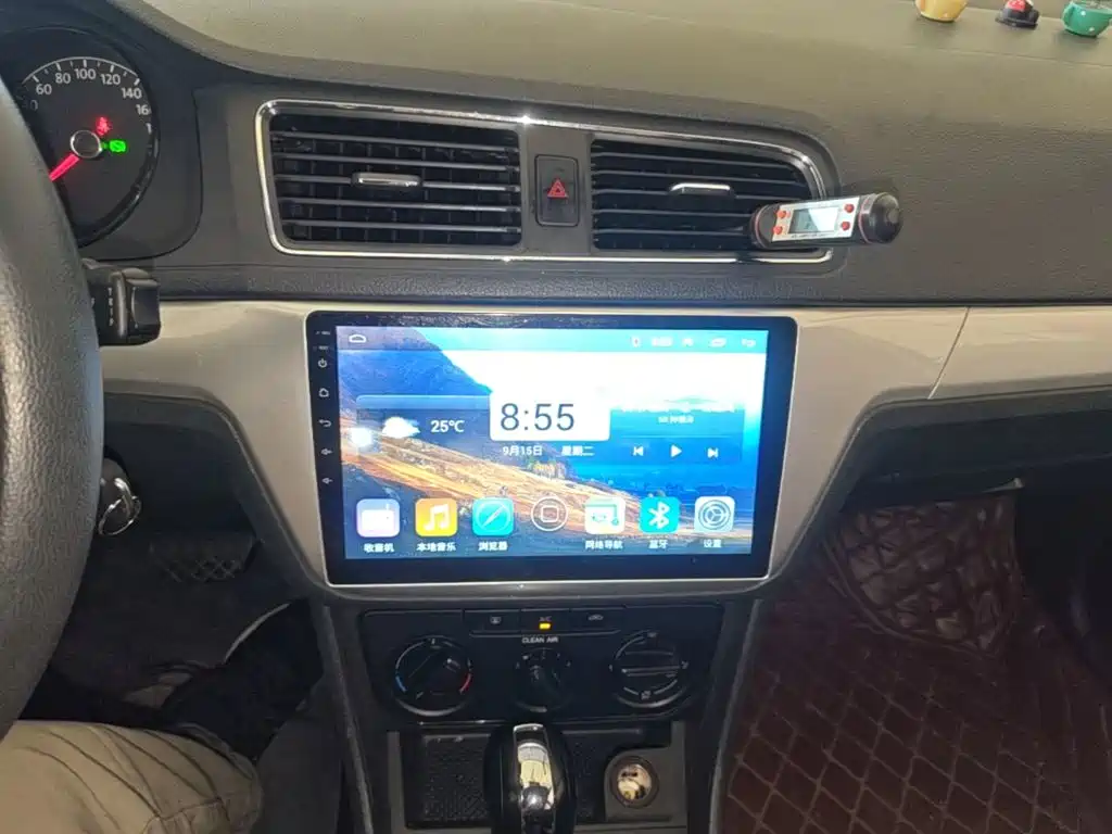 Volkswagen Lavida — миниатюра 13