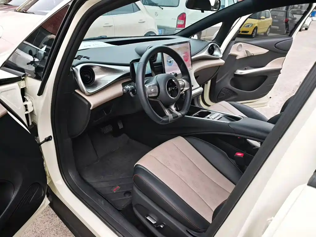 BYD Dolphin — миниатюра 15