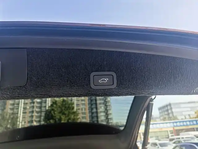 Volvo XC60 — миниатюра 7