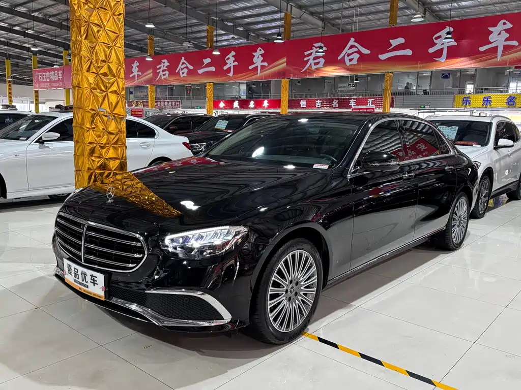 Mercedes-Benz E-Class 2023