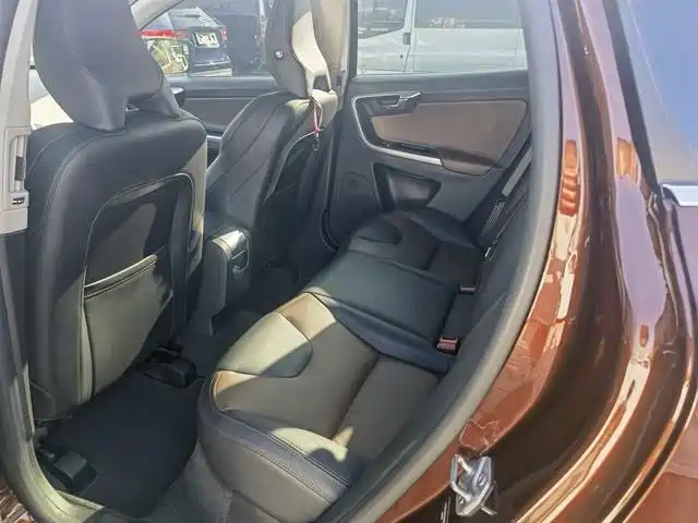 Volvo XC60 — миниатюра 15