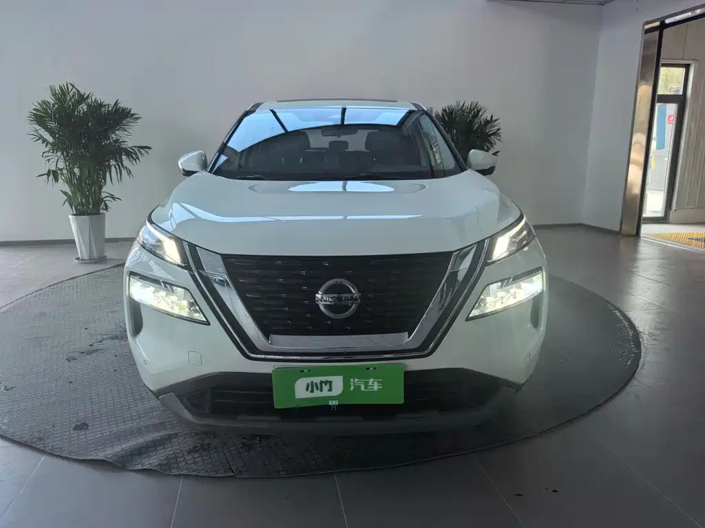 NISSAN QIJUN