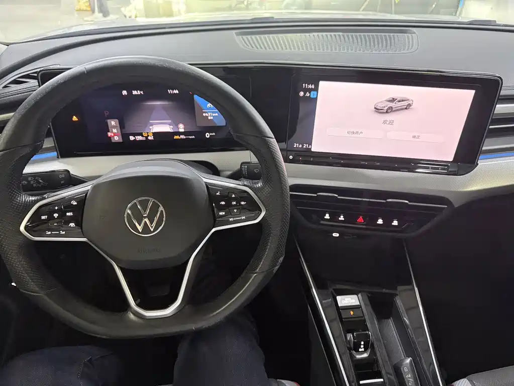 Volkswagen Lamando — миниатюра 5