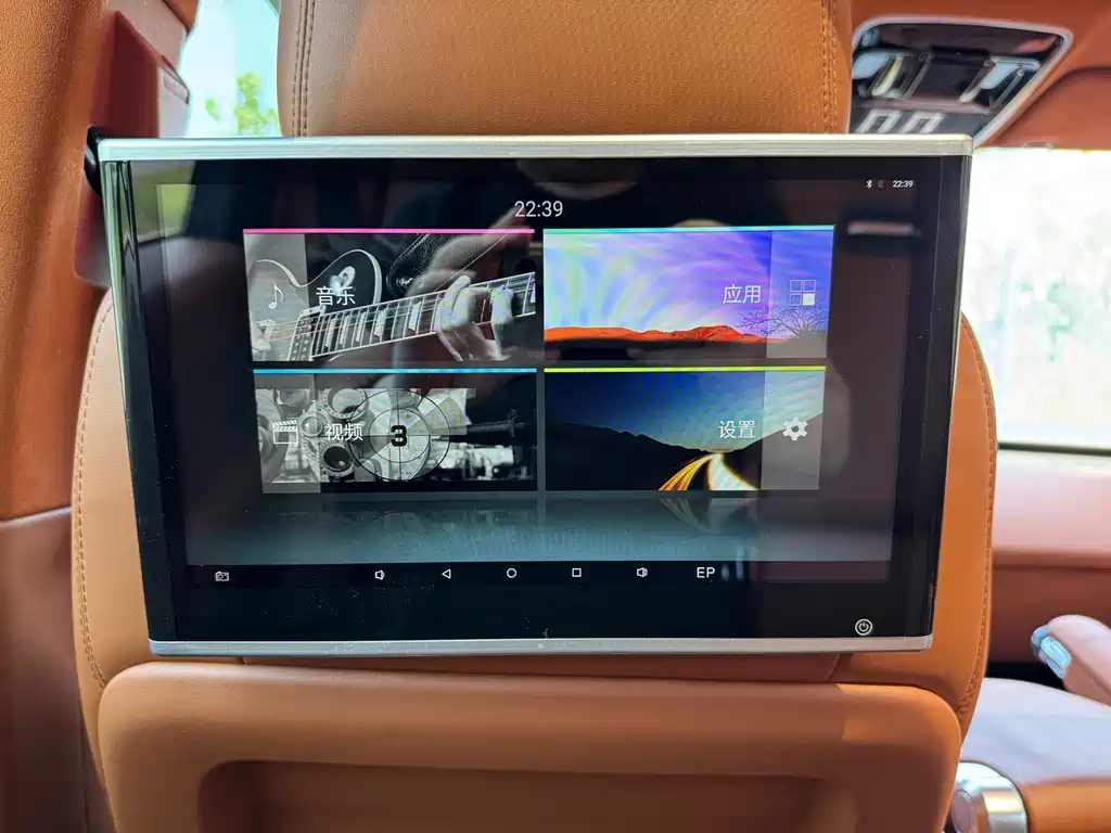 Land Rover Range Rover — миниатюра 20
