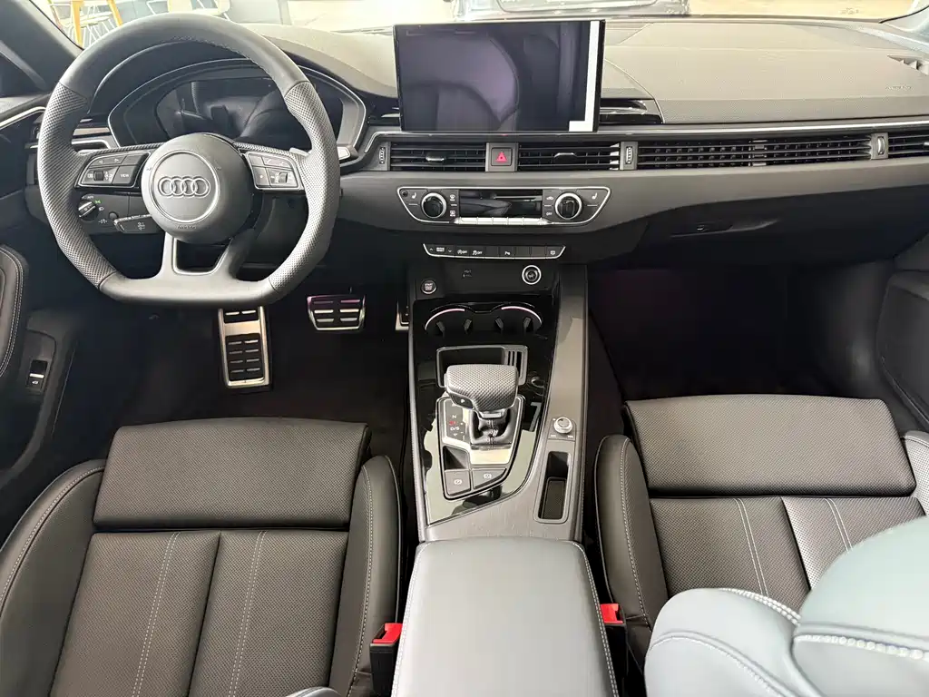 Audi A4L — миниатюра 4