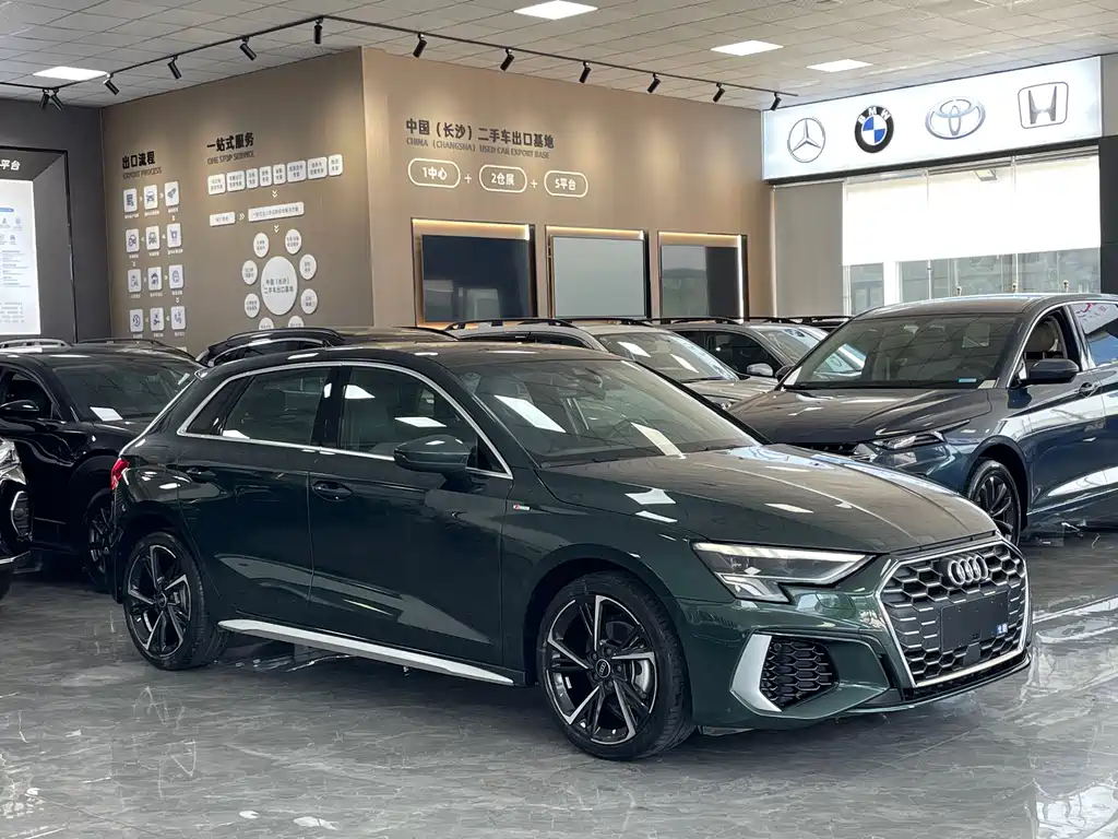 Audi A3 2022 Sportback 35 TFSI Fashion Sport