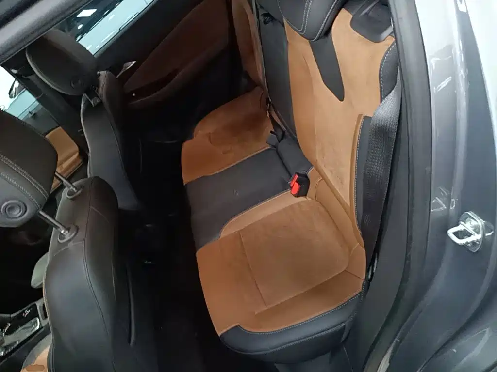 Buick Encore GX — миниатюра 17